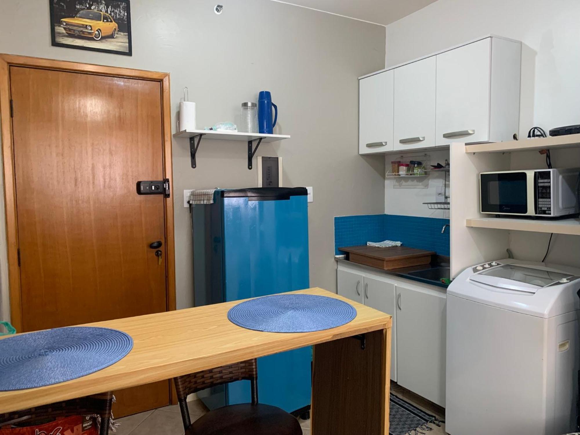 Ap Vibrante, Colorido E Agitado Apartamento